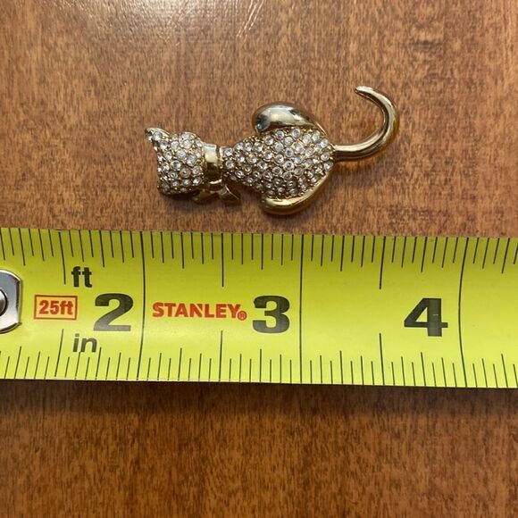 💛 Gold Plated Napier CZ Cat Brooch - Picture 7 of 7